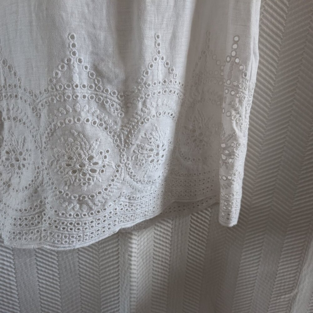 Cynthia Rowley 100% White  Linen Sleeveless Top Embroidered Hem Medium Coastal - Picture 8 of 12